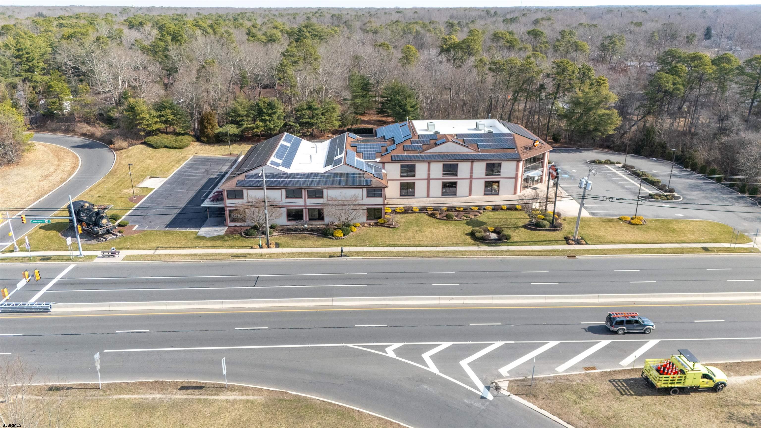 219 E White Horse Pike