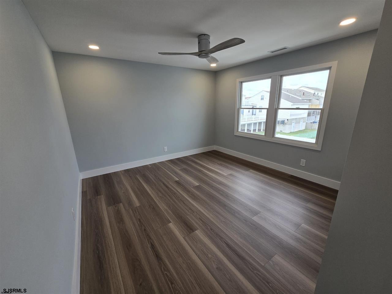 Brigantine, New Jersey 08203, United States, 4 Bedrooms Bedrooms, ,4 BathroomsBathrooms,Residential,Pending,147576