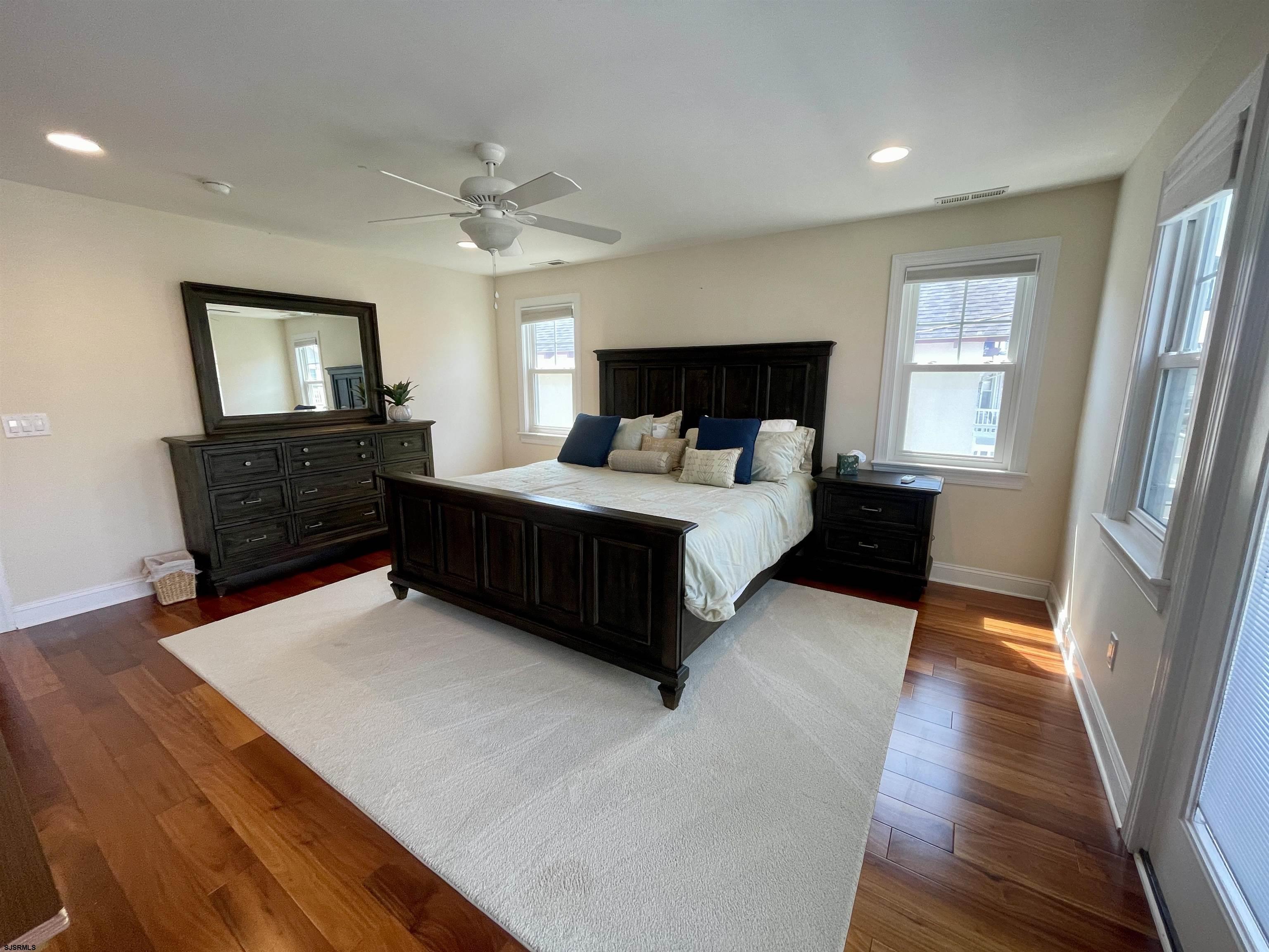 Margate, New Jersey 08402, United States, 6 Bedrooms Bedrooms, ,4 BathroomsBathrooms,Residential,Active,45028