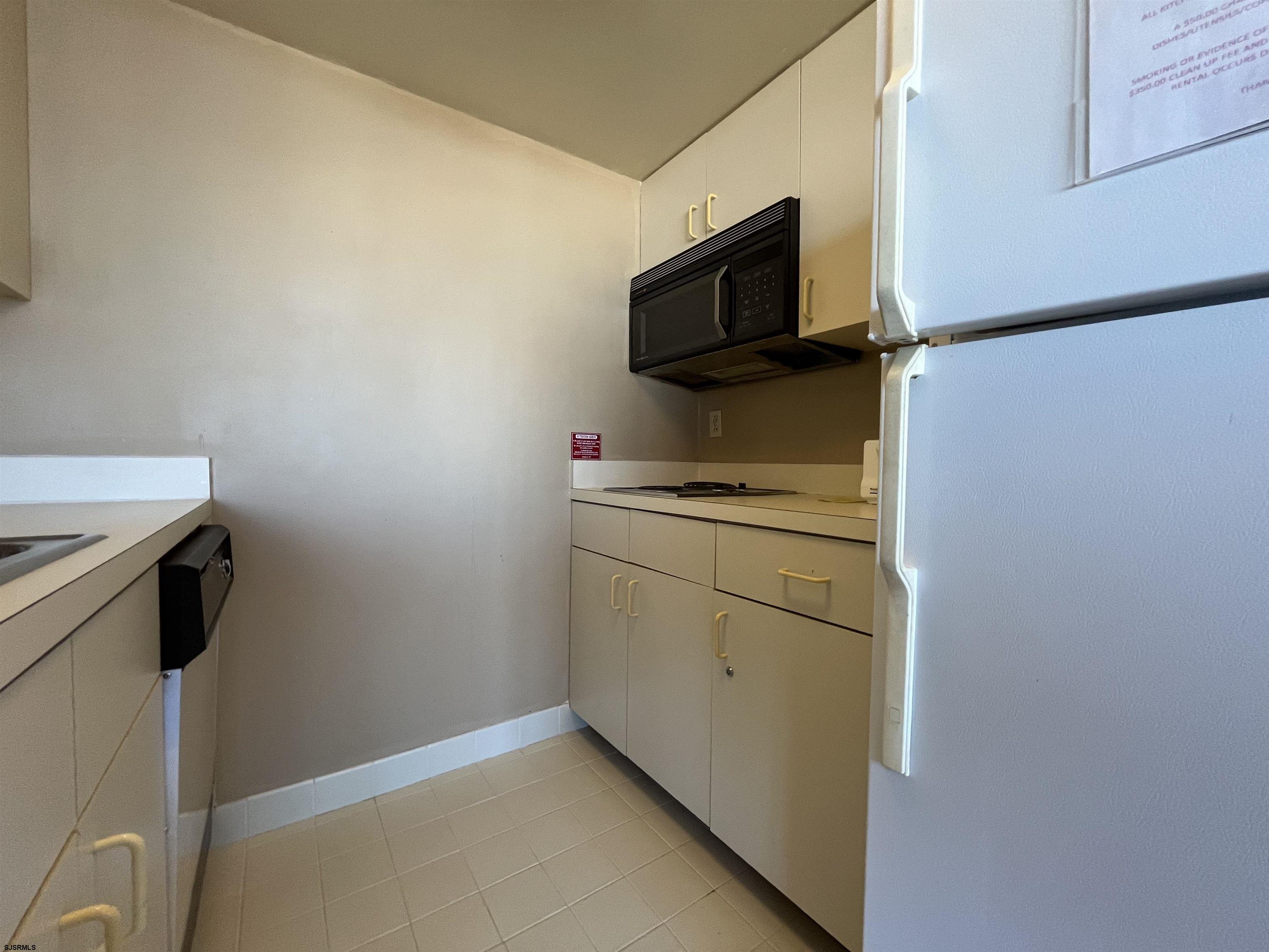 Atlantic City, New Jersey 08401, United States, 1 Bedroom Bedrooms, ,1 BathroomBathrooms,Residential,Active,10404