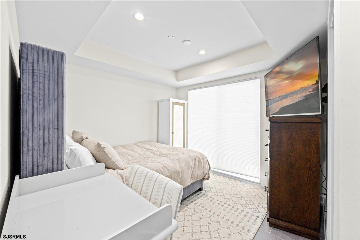 Ventnor, New Jersey 08406, United States, 5 Bedrooms Bedrooms, ,4 BathroomsBathrooms,Residential,Active,164996