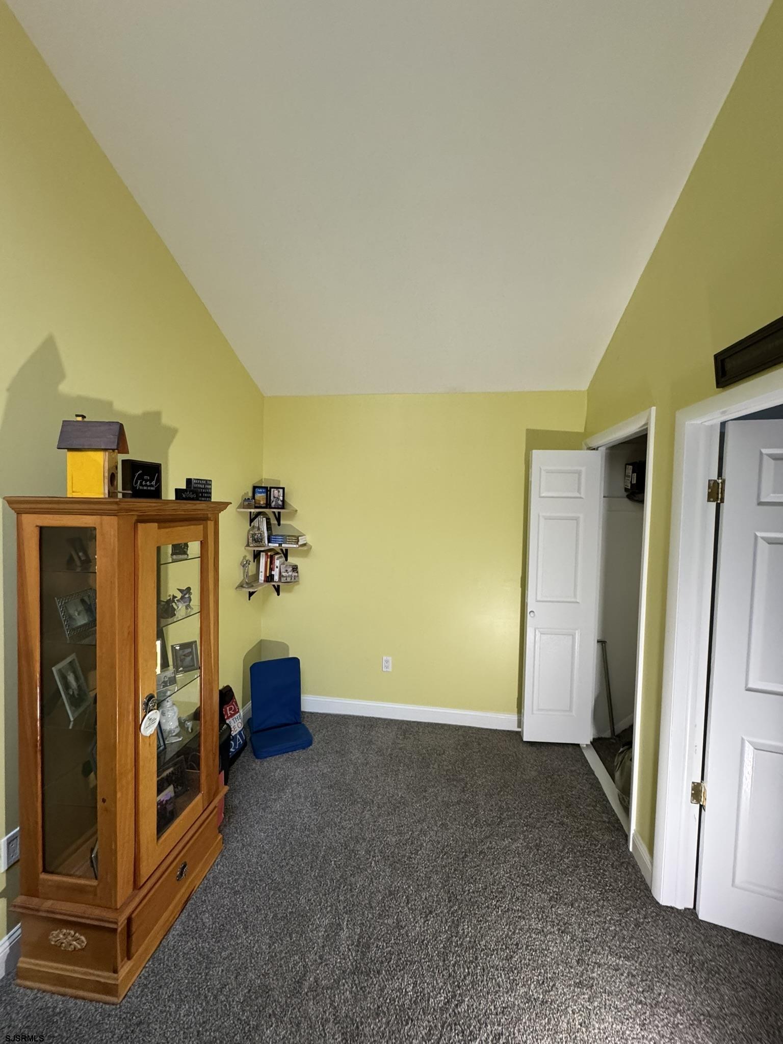 Somers Point, New Jersey 08244, United States, 2 Bedrooms Bedrooms, ,1 BathroomBathrooms,Residential,Active,139218