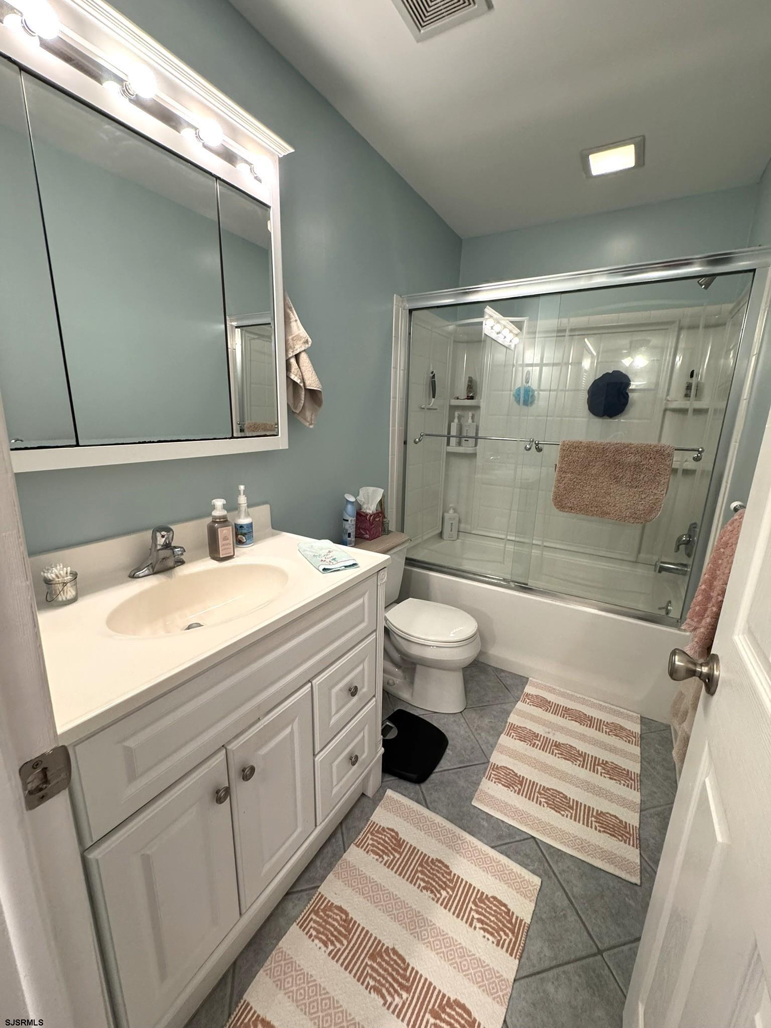 Somers Point, New Jersey 08244, United States, 2 Bedrooms Bedrooms, ,1 BathroomBathrooms,Residential,Active,139218