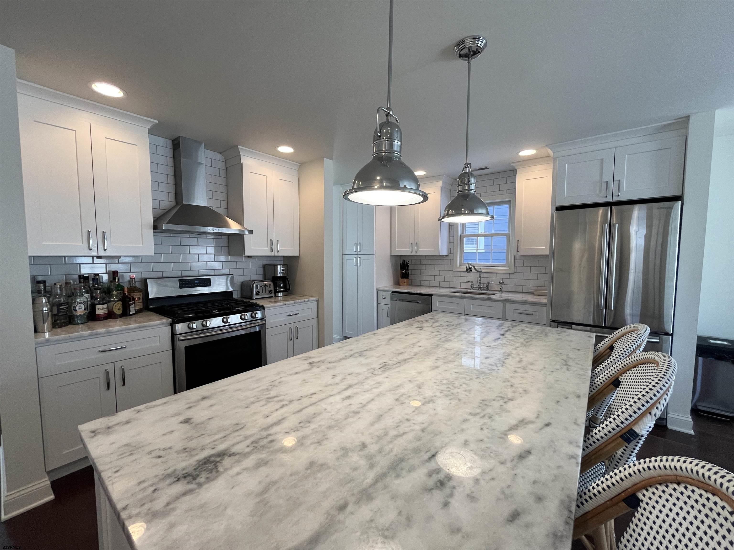 Margate, New Jersey 08402, United States, 4 Bedrooms Bedrooms, ,3 BathroomsBathrooms,Residential,Active,181851