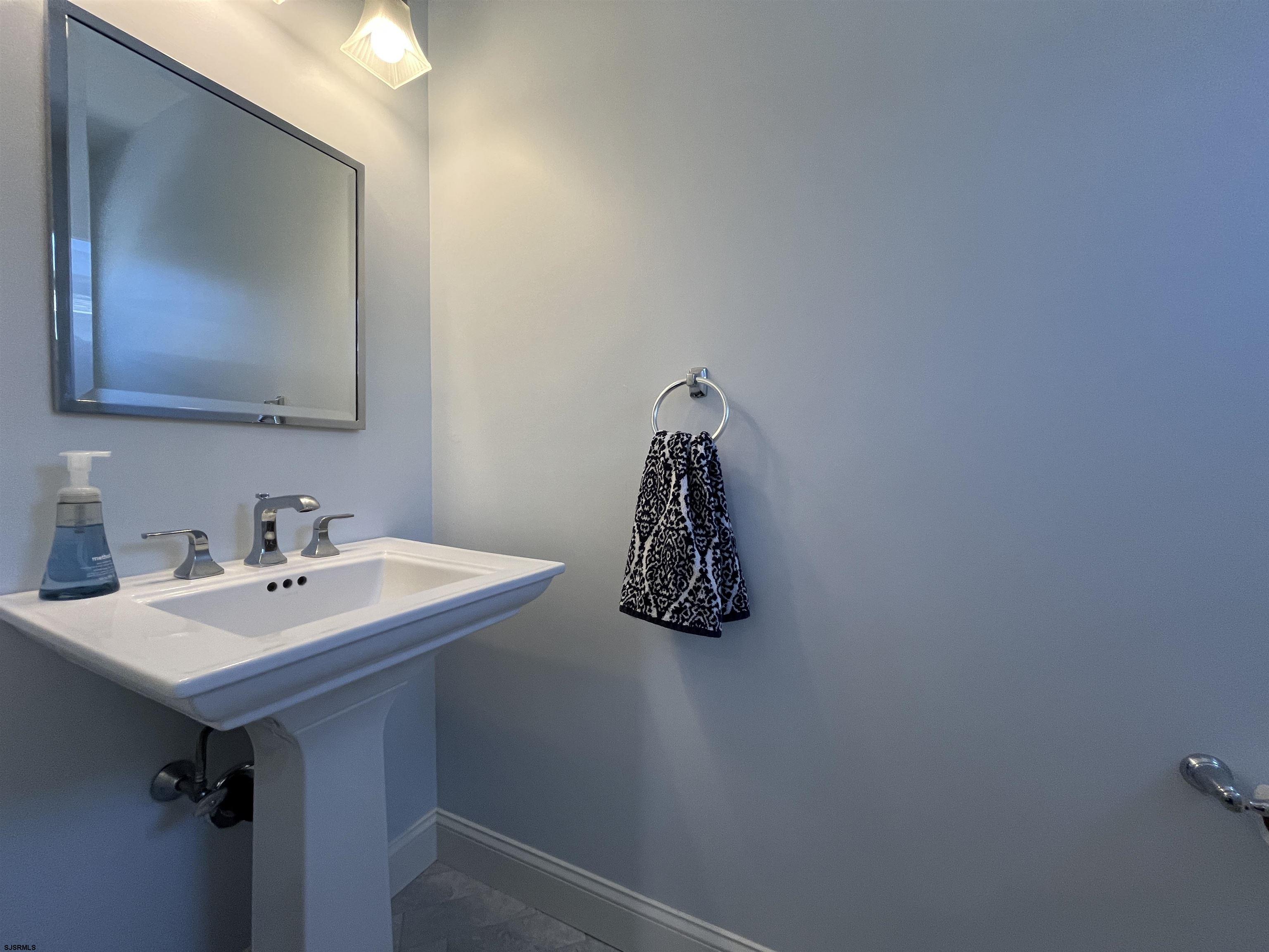 Margate, New Jersey 08402, United States, 4 Bedrooms Bedrooms, ,3 BathroomsBathrooms,Residential,Active,181851