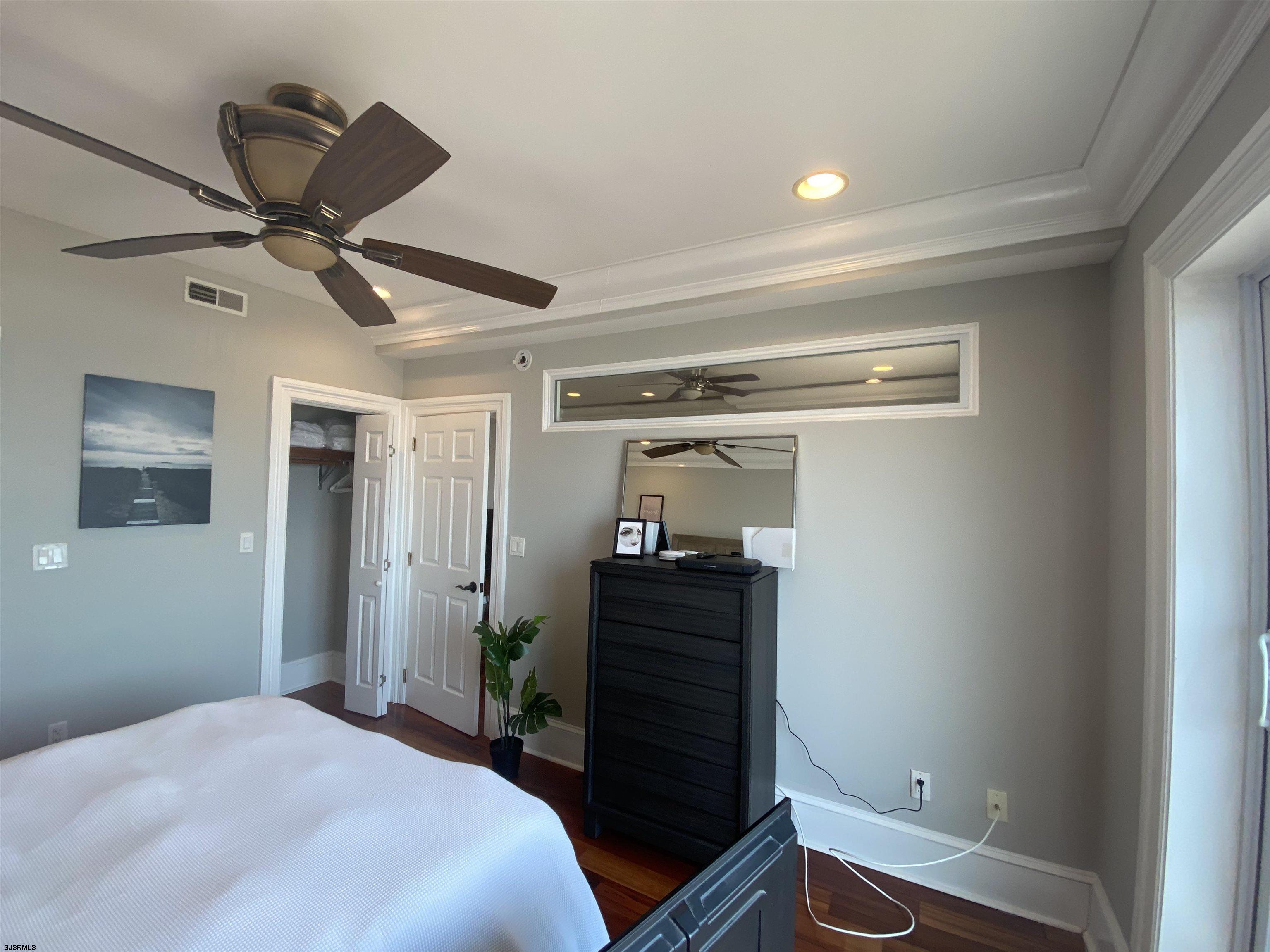 Ventnor, New Jersey 08406, United States, 2 Bedrooms Bedrooms, ,2 BathroomsBathrooms,Residential,Active,165988