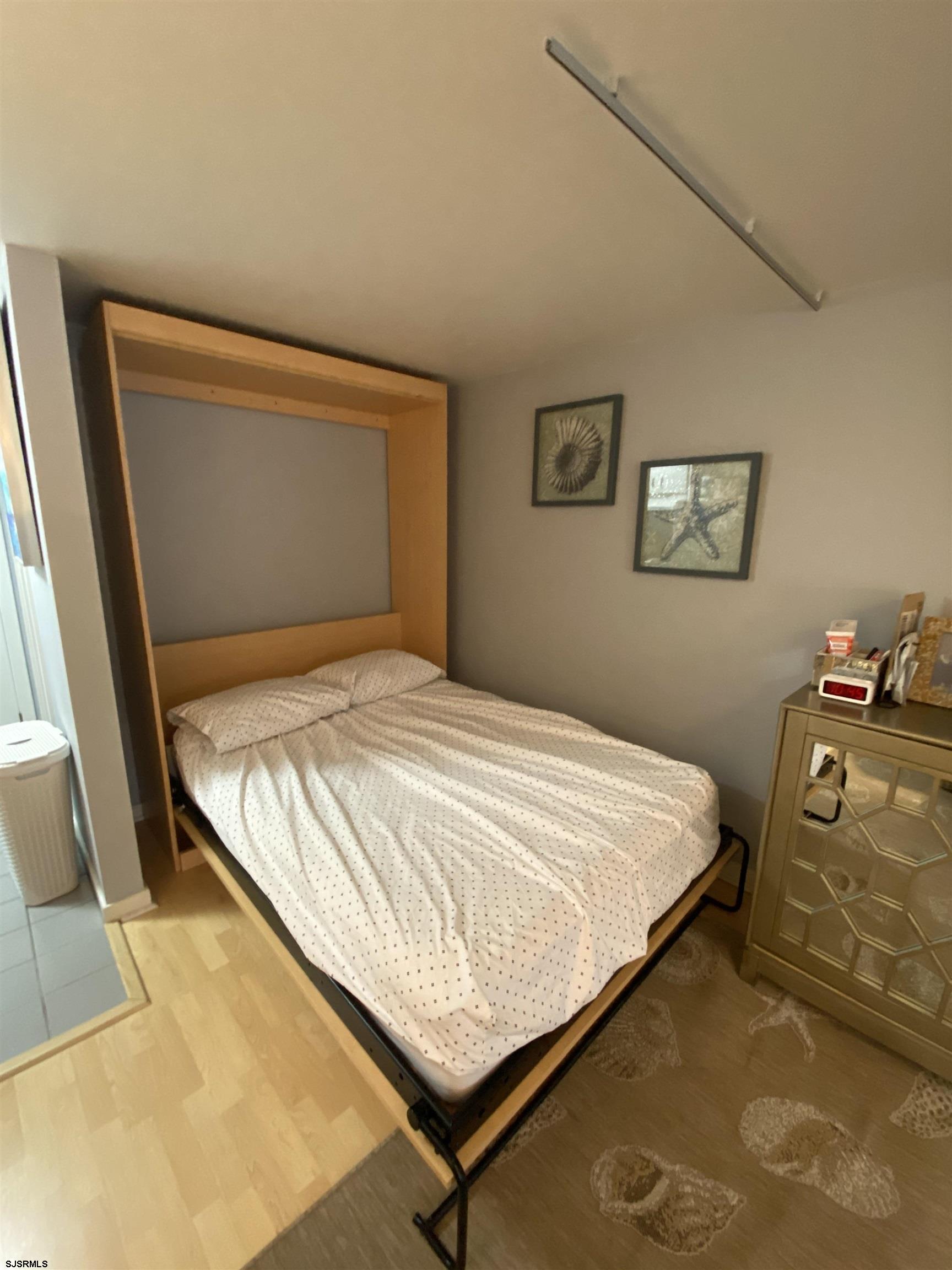 Margate, New Jersey 08402, United States, ,1 BathroomBathrooms,Residential,Active,159636