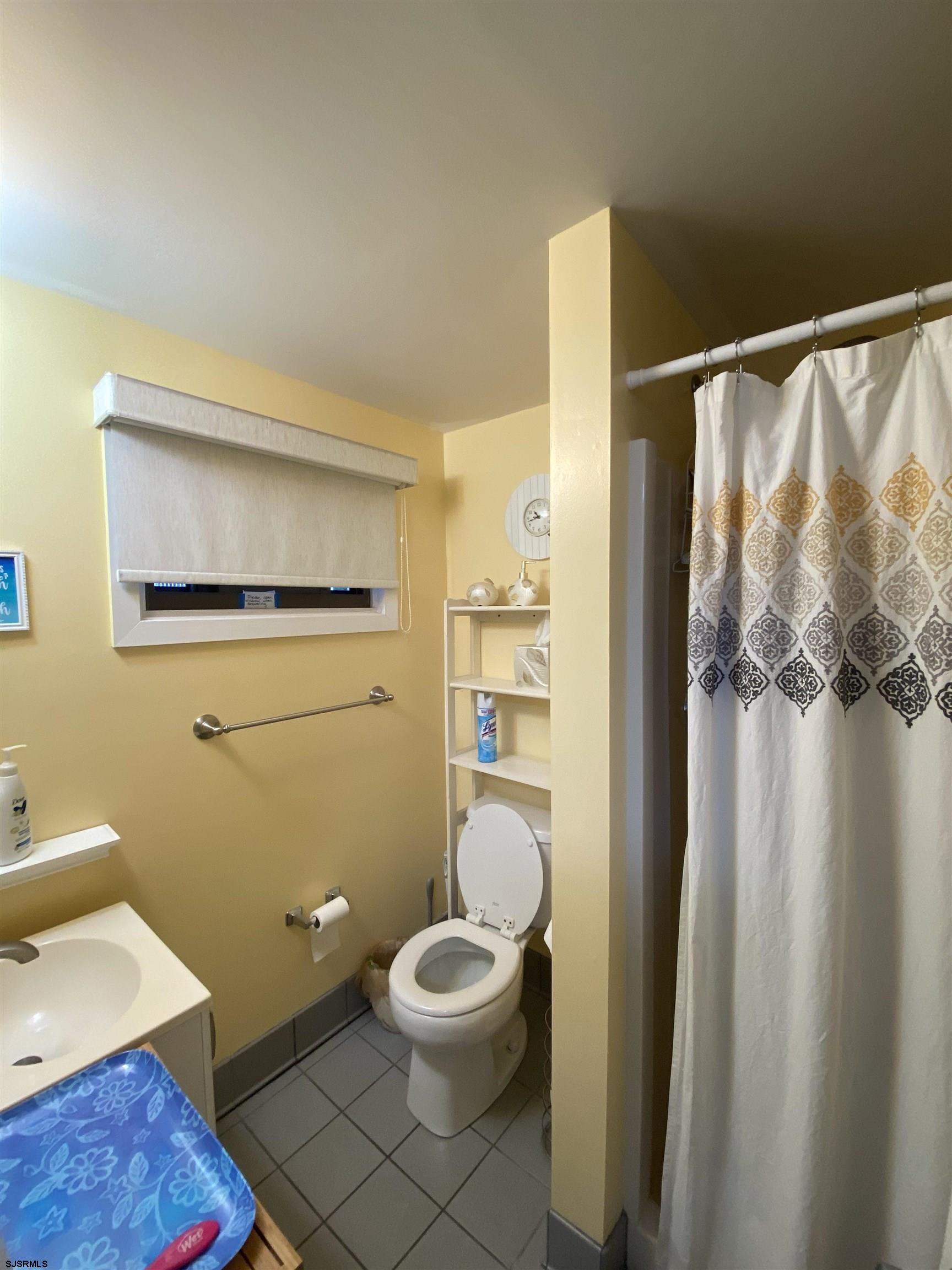 Margate, New Jersey 08402, United States, ,1 BathroomBathrooms,Residential,Active,159636