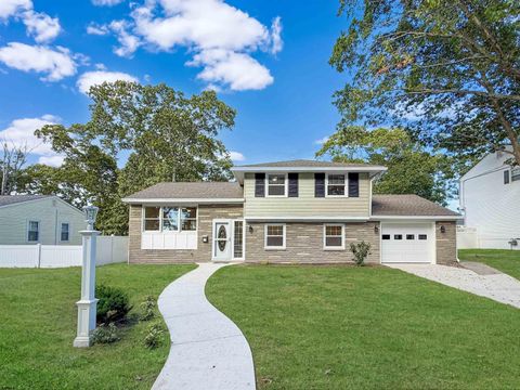 Homes For Sale - 223 W Wilmont Ave<br/> Somers Point, NJ 08244