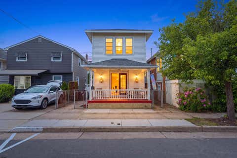 Photo of 106 N Harvard Ave, Ventnor, NJ 08406 (MLS # 608255)