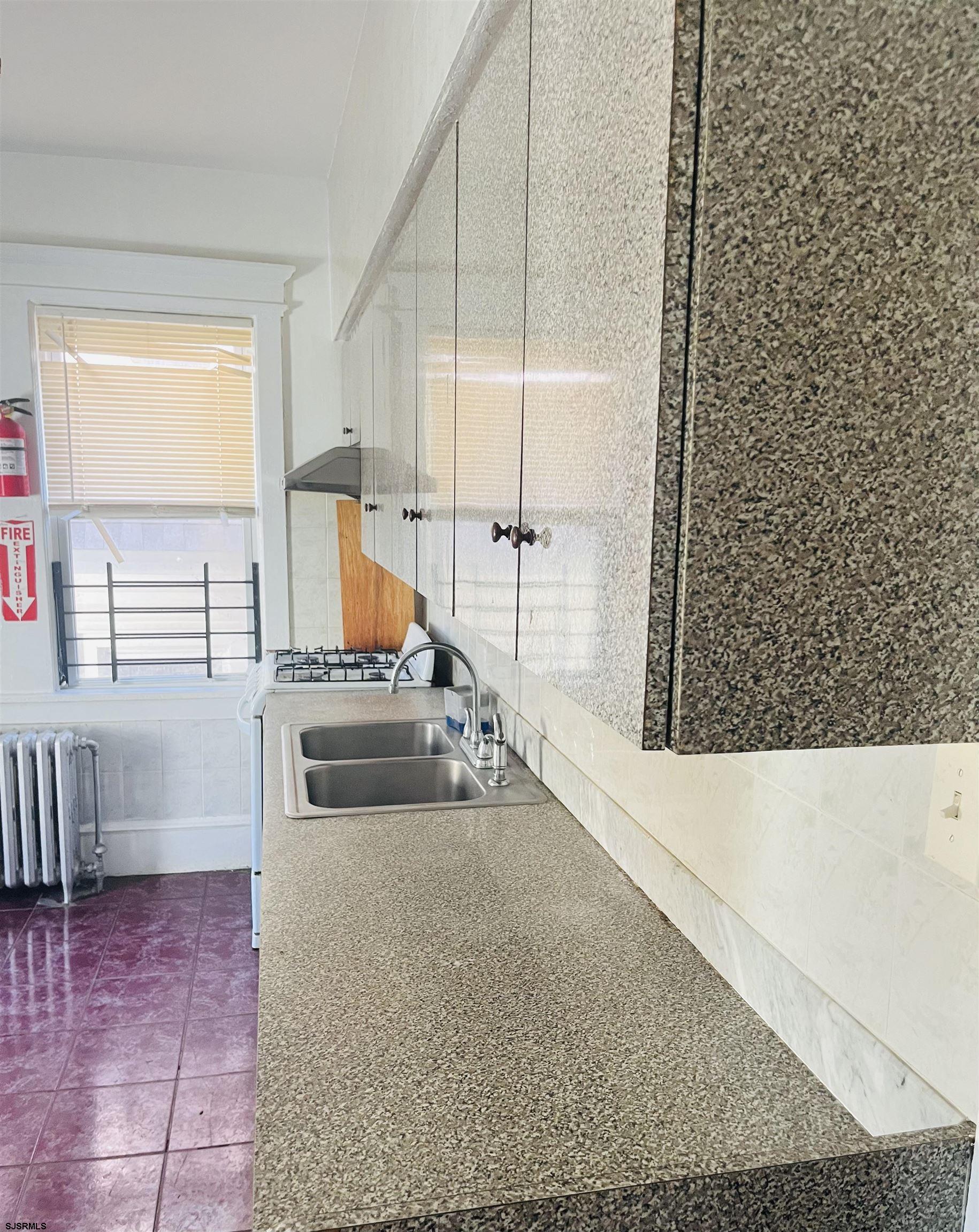 Atlantic City, New Jersey 08401, United States, 2 Bedrooms Bedrooms, ,1 BathroomBathrooms,Residential,Active,14132