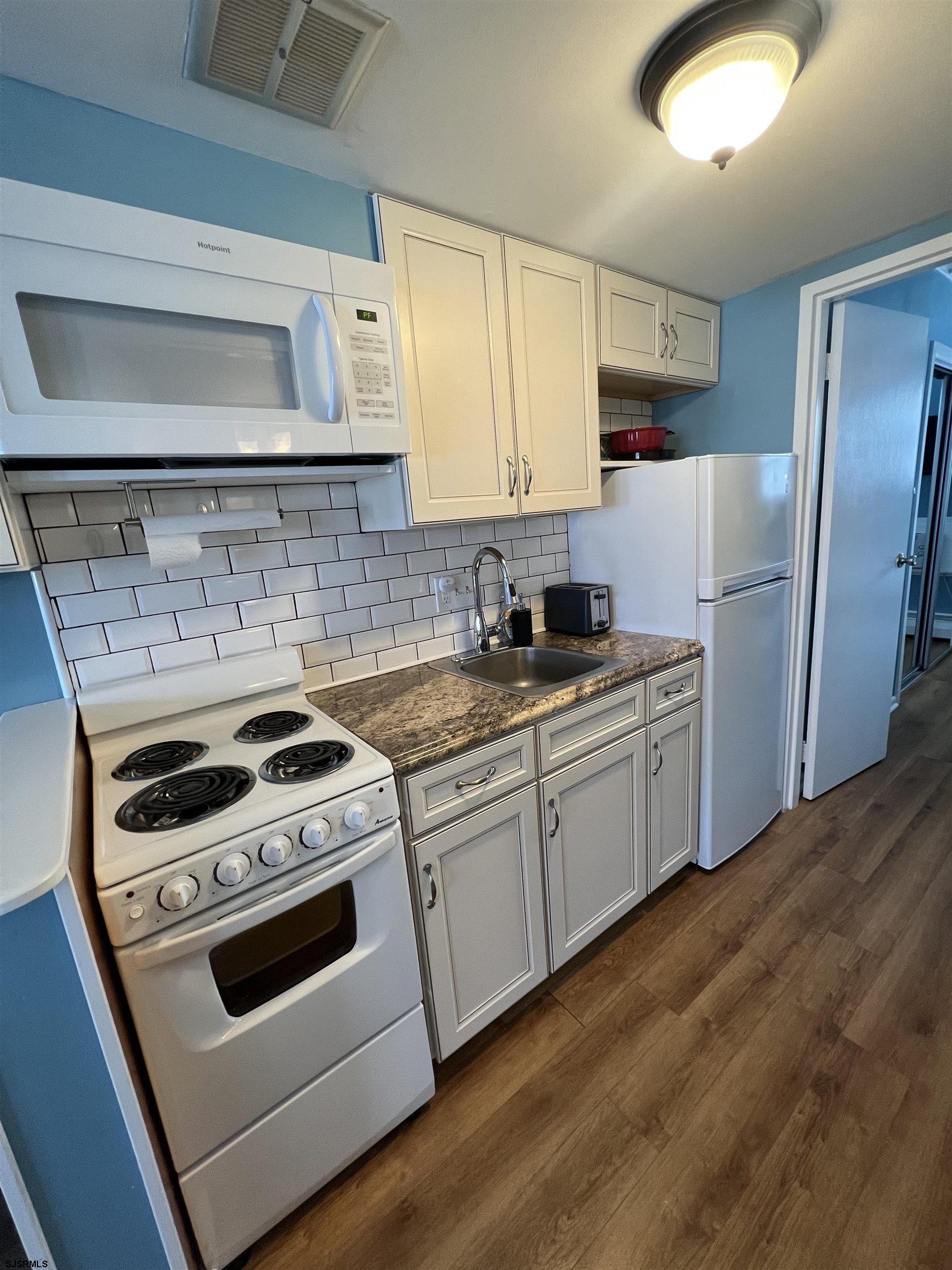 Margate, New Jersey 08402, United States, 1 Bedroom Bedrooms, ,1 BathroomBathrooms,Residential,Active,35849