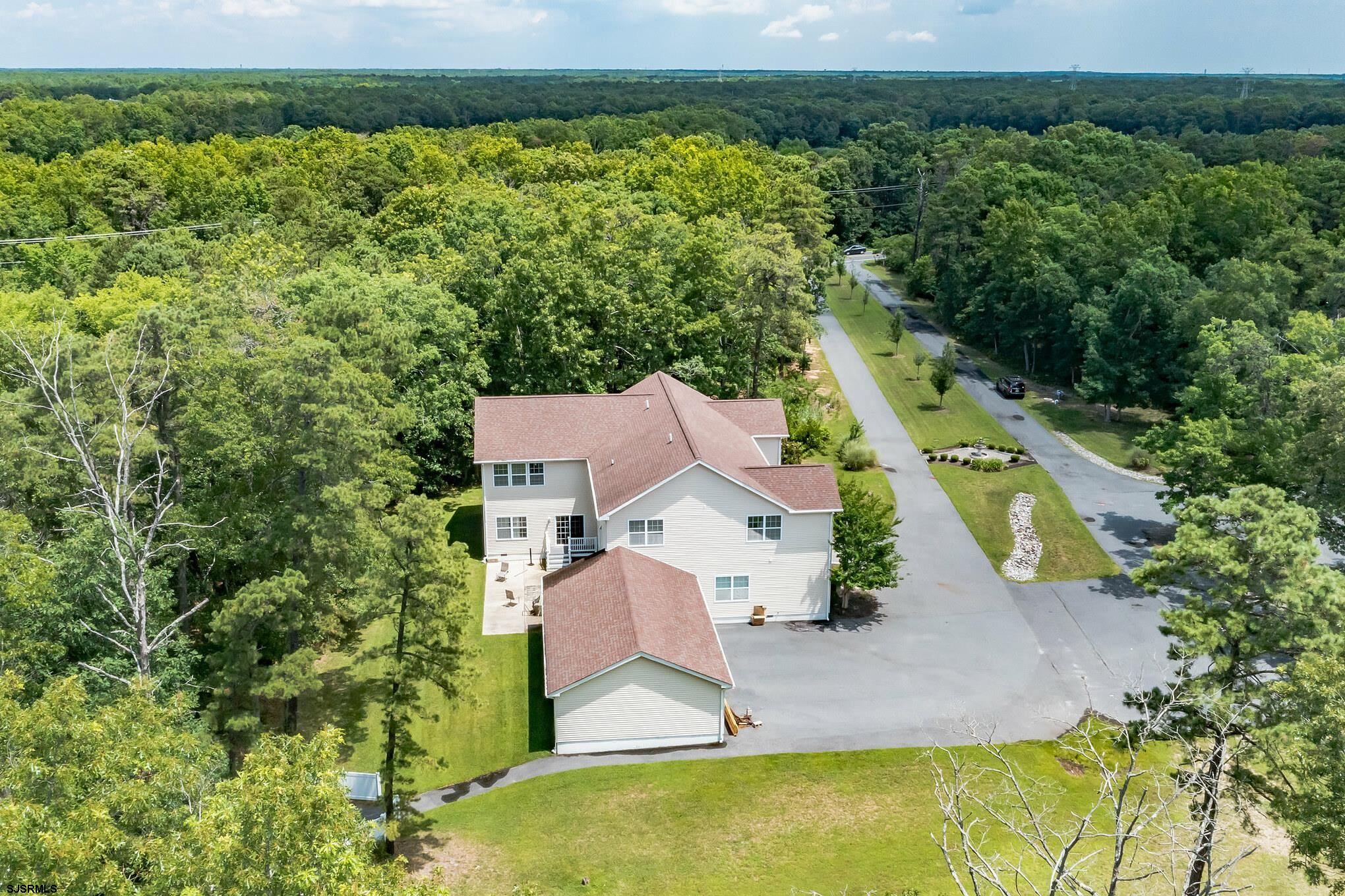 Egg Harbor Township, New Jersey 08234, United States, 9 Bedrooms Bedrooms, ,7 BathroomsBathrooms,Residential,Active,233334