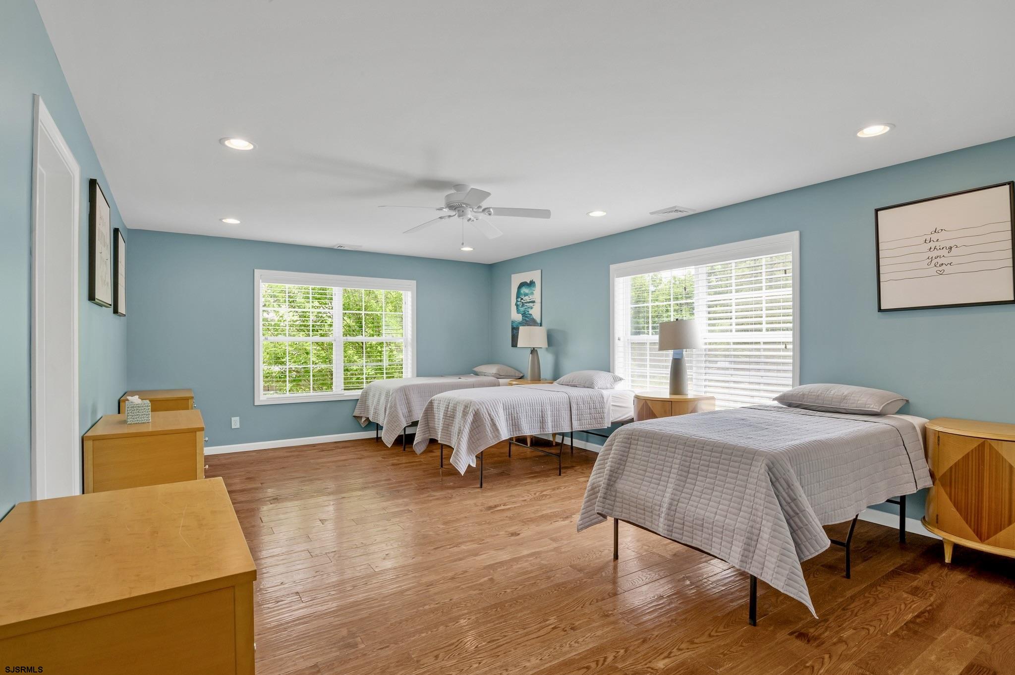 Egg Harbor Township, New Jersey 08234, United States, 9 Bedrooms Bedrooms, ,7 BathroomsBathrooms,Residential,Active,233334