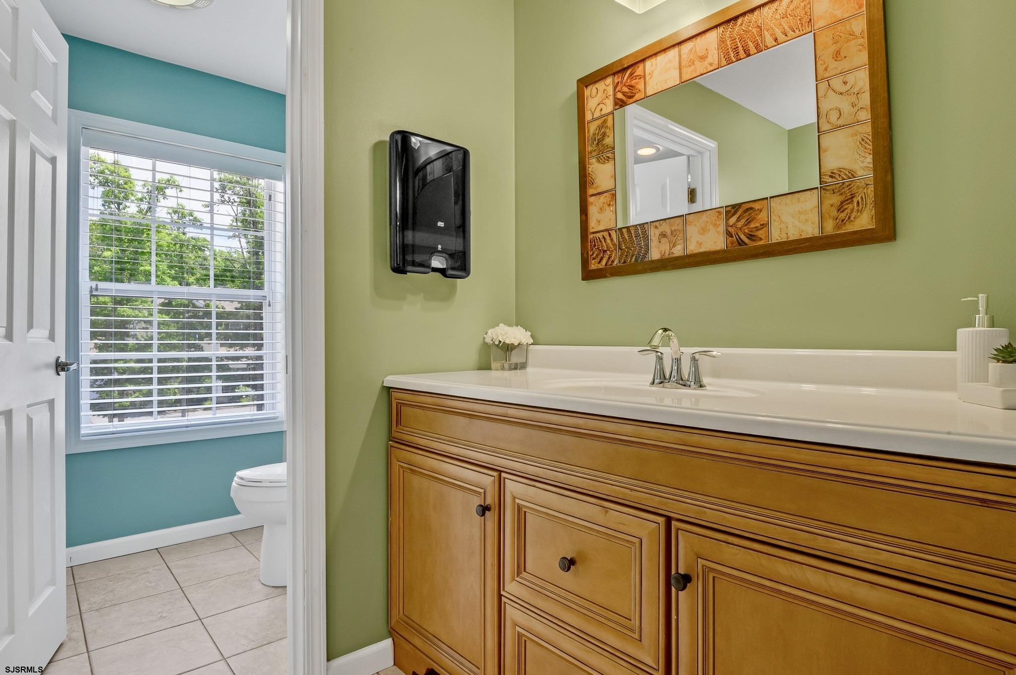 Egg Harbor Township, New Jersey 08234, United States, 9 Bedrooms Bedrooms, ,7 BathroomsBathrooms,Residential,Active,233334