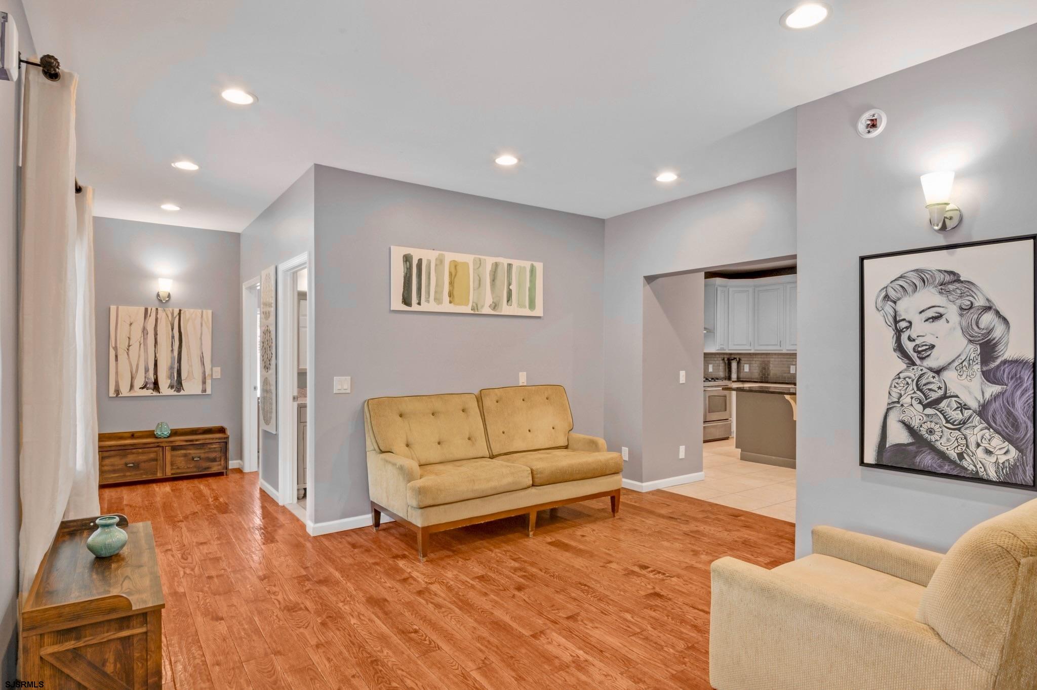 Egg Harbor Township, New Jersey 08234, United States, 9 Bedrooms Bedrooms, ,7 BathroomsBathrooms,Residential,Active,233334