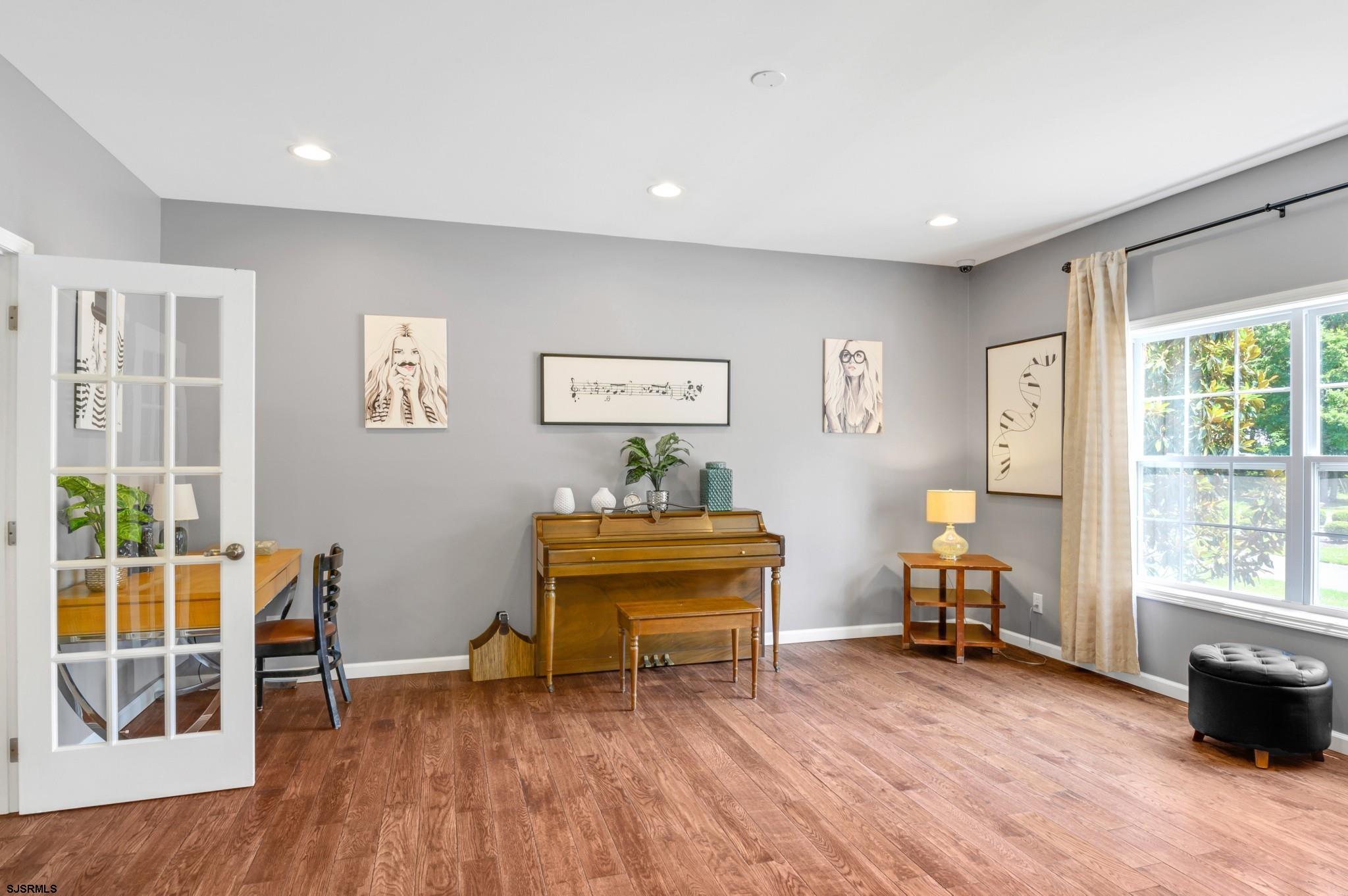 Egg Harbor Township, New Jersey 08234, United States, 9 Bedrooms Bedrooms, ,7 BathroomsBathrooms,Residential,Active,233334