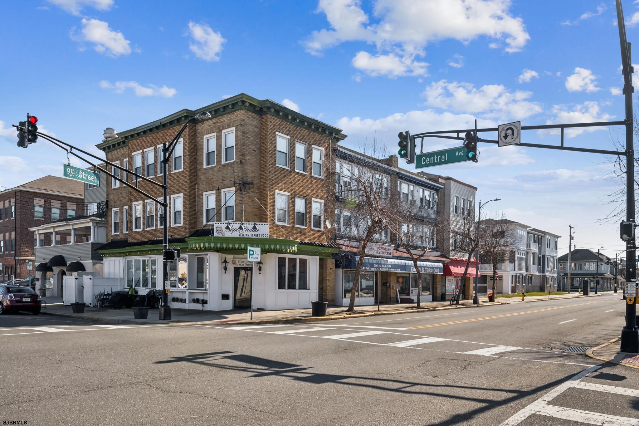 503-505 E 9th