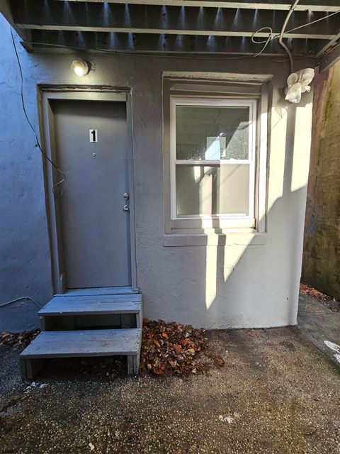 Apartment For Rent - 709 Adriatic Ave<br/> Atlantic City, NJ 08401