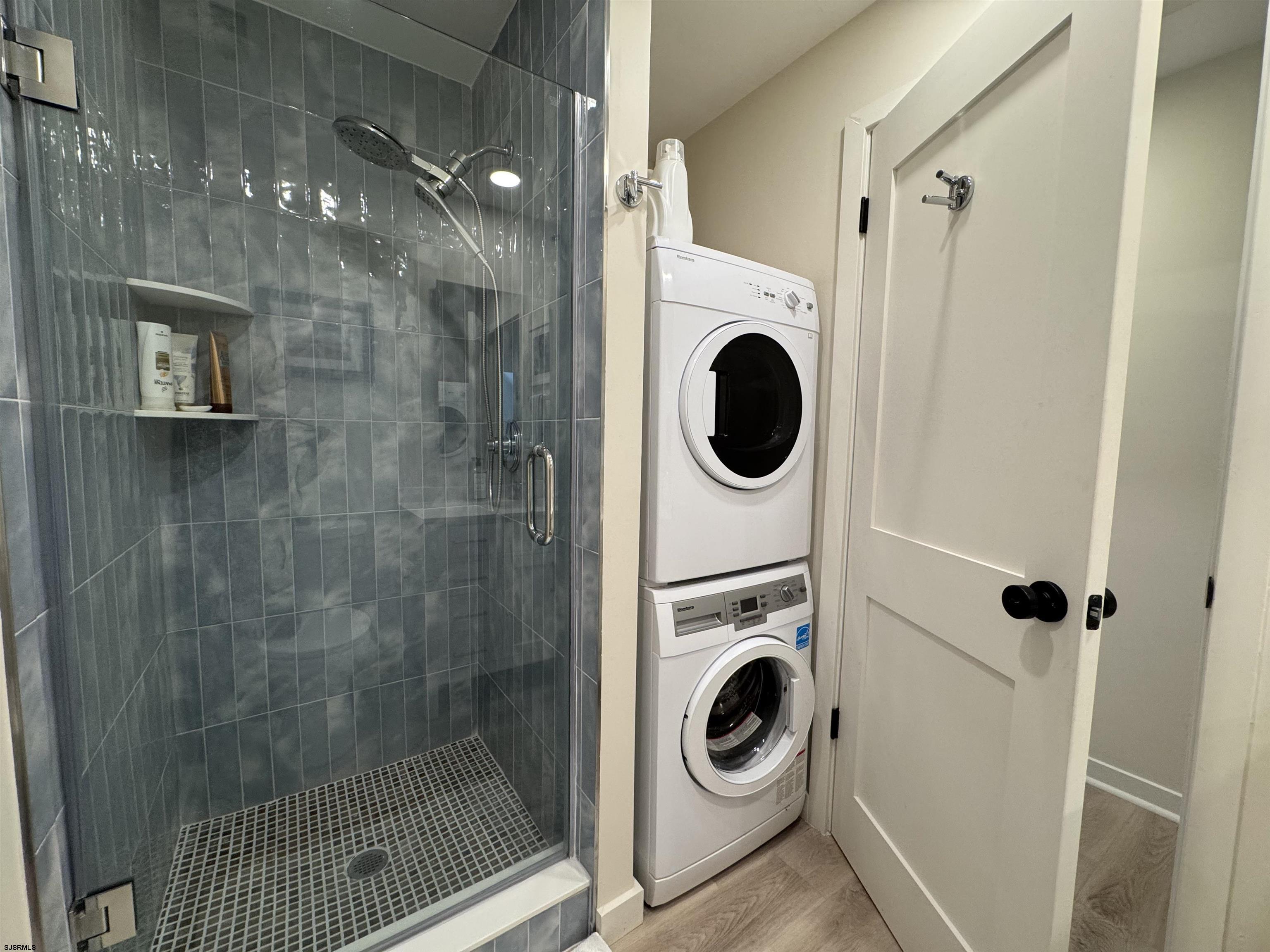 Margate, New Jersey 08402, United States, 2 Bedrooms Bedrooms, ,2 BathroomsBathrooms,Residential,Active,239831