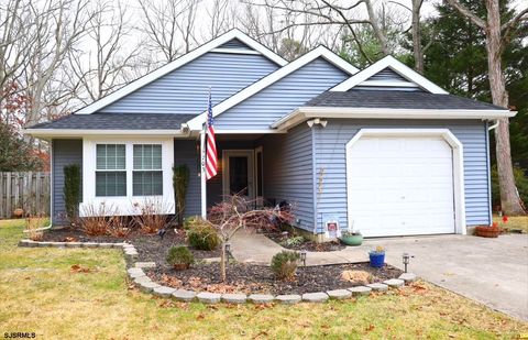 Photo of 703 Ravenwood Dr, Galloway Township, NJ 08205 (MLS # 603584)