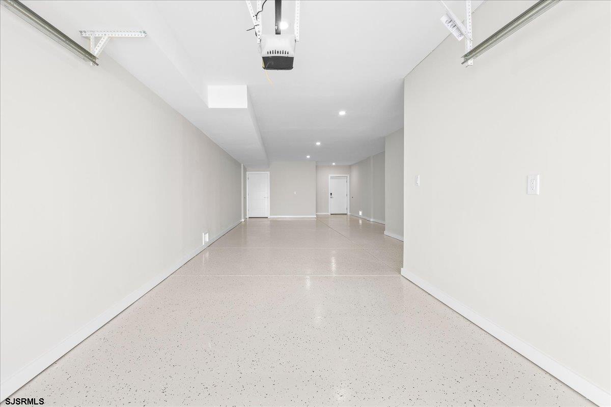 Ventnor, New Jersey 08406, United States, 4 Bedrooms Bedrooms, ,5 BathroomsBathrooms,Residential,Active,121769