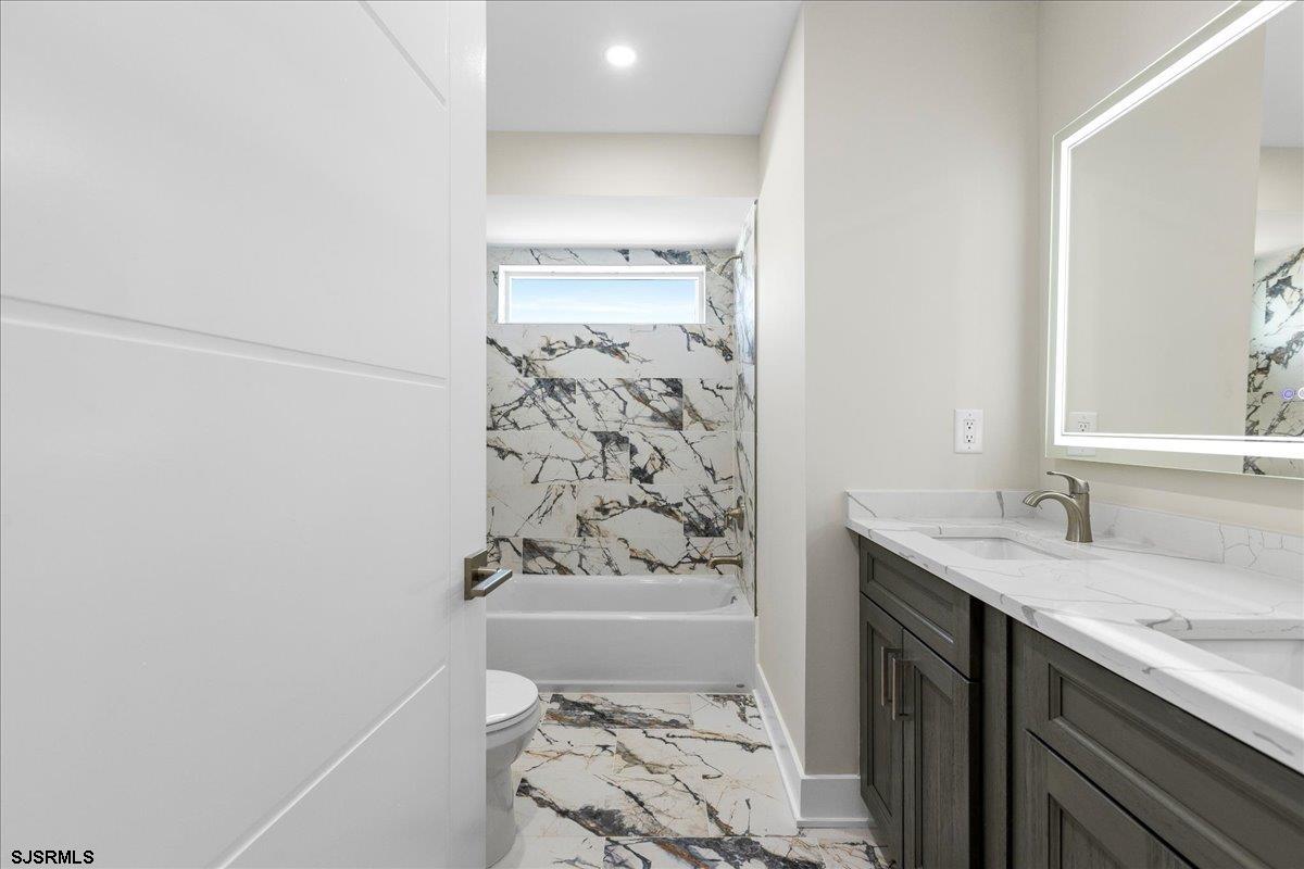 Ventnor, New Jersey 08406, United States, 4 Bedrooms Bedrooms, ,5 BathroomsBathrooms,Residential,Active,121769