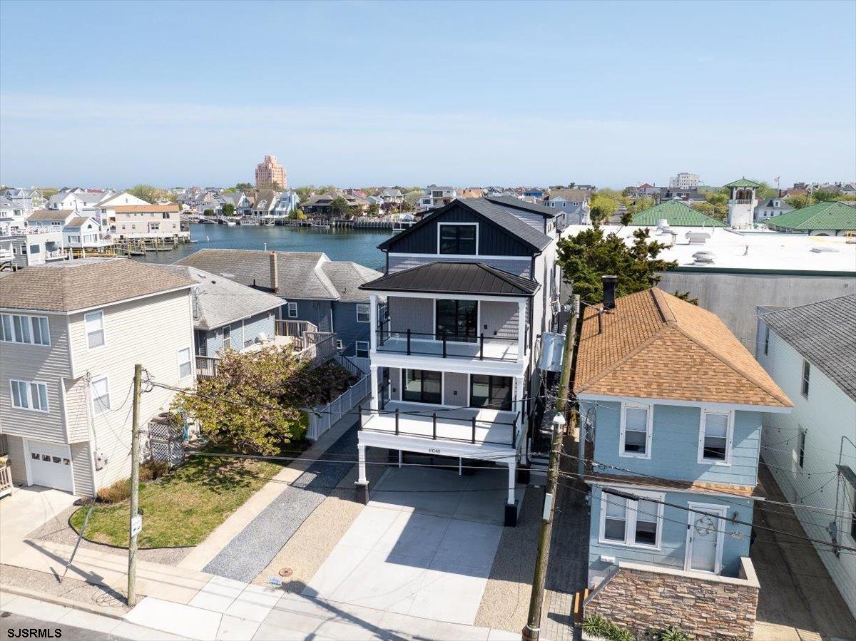 Ventnor, New Jersey 08406, United States, 4 Bedrooms Bedrooms, ,5 BathroomsBathrooms,Residential,Active,121769