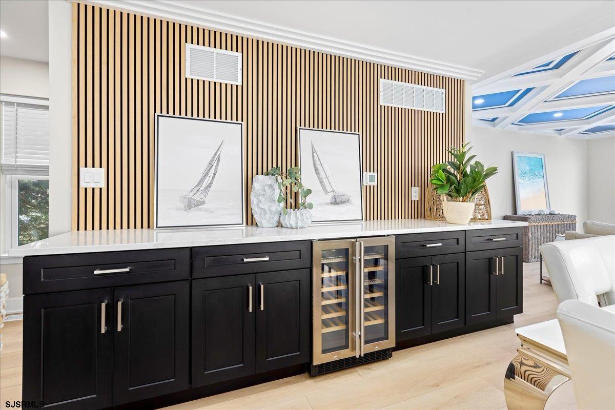 Ventnor, New Jersey 08406, United States, 4 Bedrooms Bedrooms, ,5 BathroomsBathrooms,Residential,Active,121769