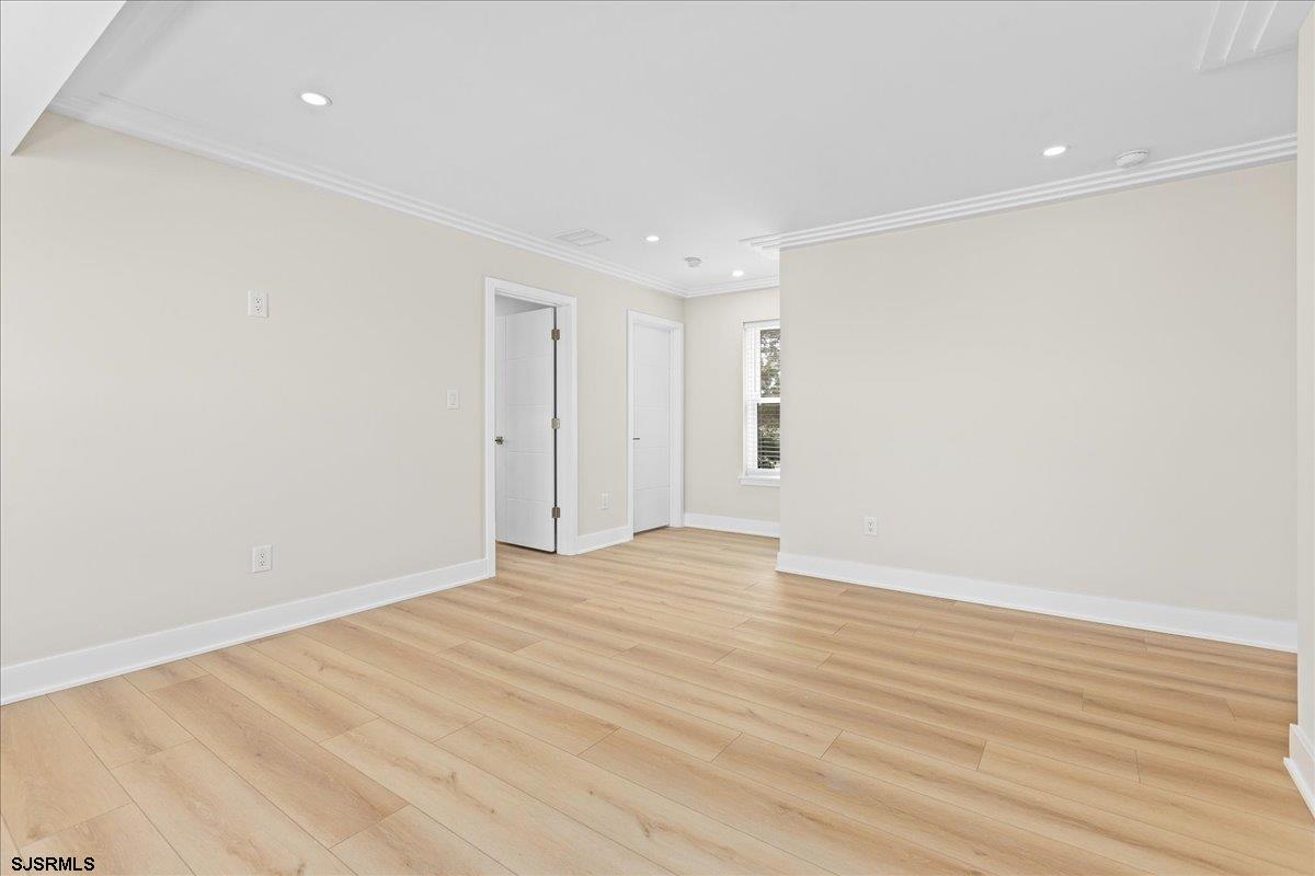 Ventnor, New Jersey 08406, United States, 4 Bedrooms Bedrooms, ,5 BathroomsBathrooms,Residential,Active,121769