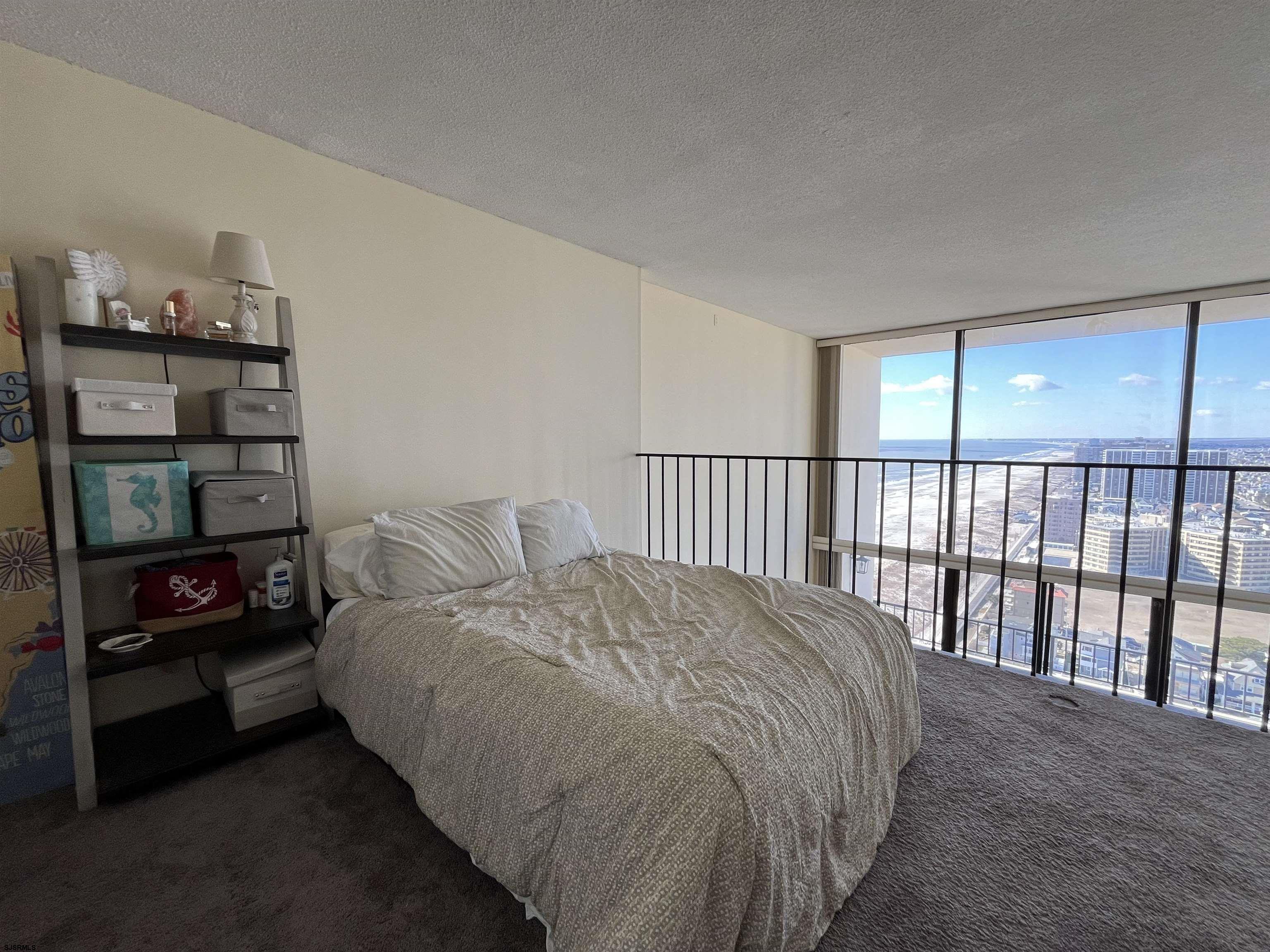Atlantic City, New Jersey 08401, United States, 1 Bedroom Bedrooms, ,2 BathroomsBathrooms,Residential,Active,2862