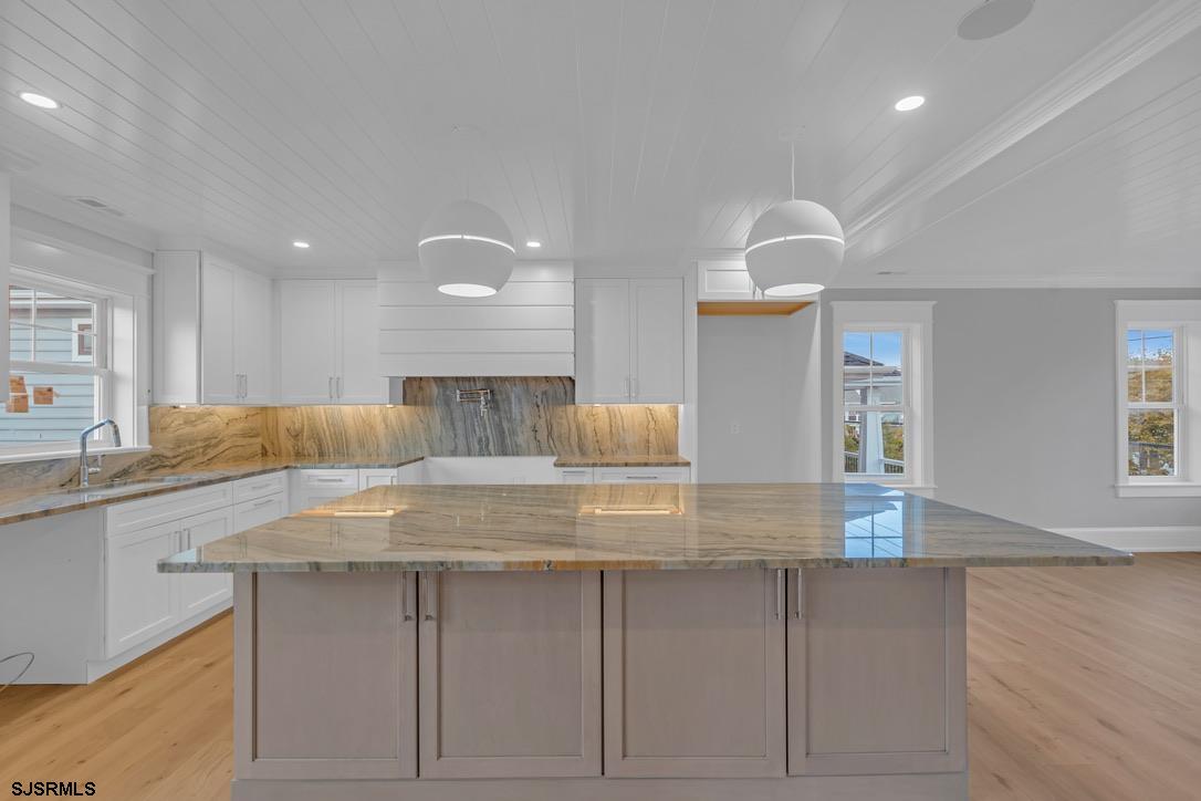 Ocean City, New Jersey 08226, United States, 5 Bedrooms Bedrooms, ,4 BathroomsBathrooms,Residential,Active,183364