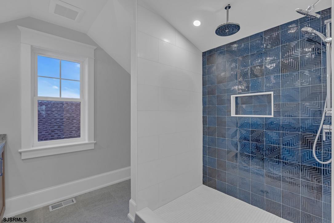 Ocean City, New Jersey 08226, United States, 5 Bedrooms Bedrooms, ,4 BathroomsBathrooms,Residential,Active,183364