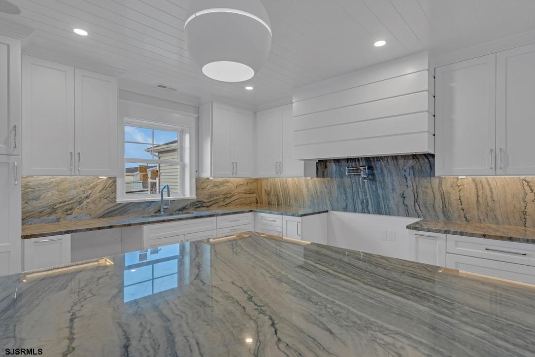 Ocean City, New Jersey 08226, United States, 5 Bedrooms Bedrooms, ,4 BathroomsBathrooms,Residential,Active,183364