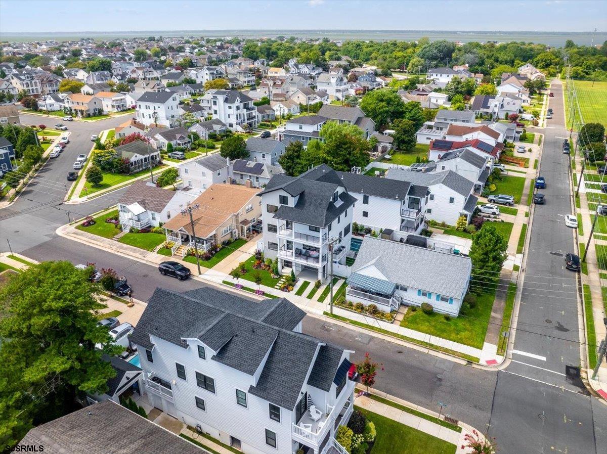 Margate, New Jersey 08402, United States, 6 Bedrooms Bedrooms, ,5 BathroomsBathrooms,Residential,Active,194964