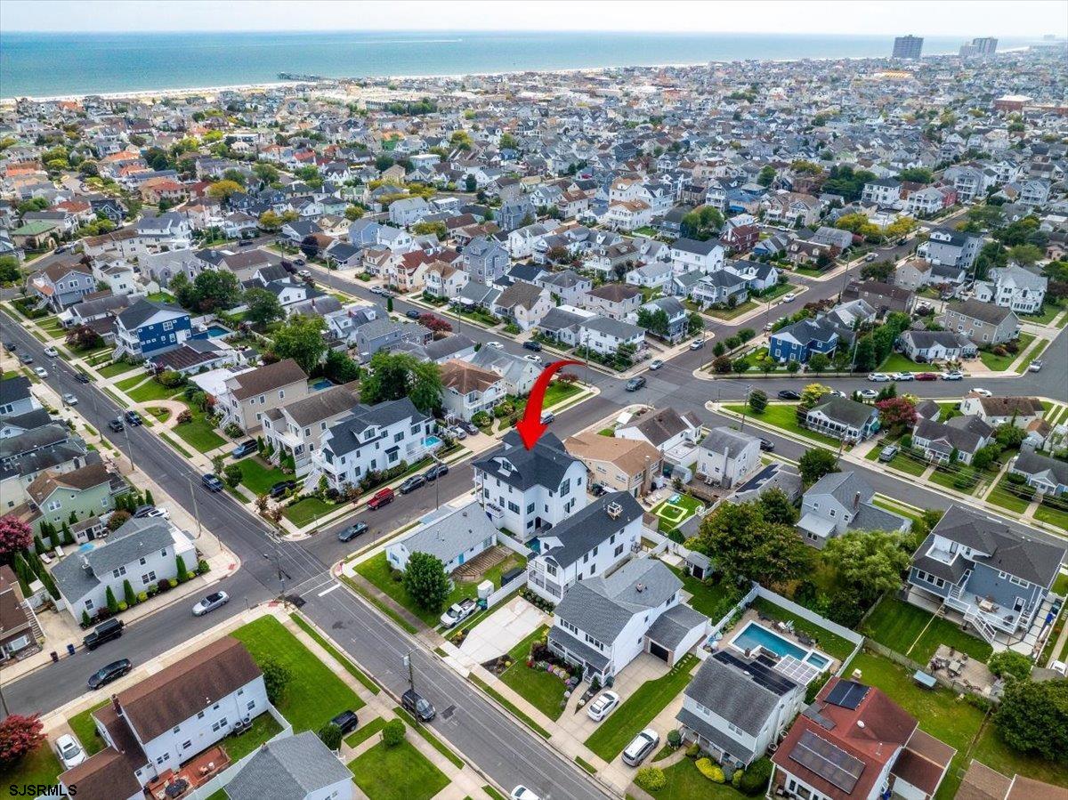 Margate, New Jersey 08402, United States, 6 Bedrooms Bedrooms, ,5 BathroomsBathrooms,Residential,Active,194964