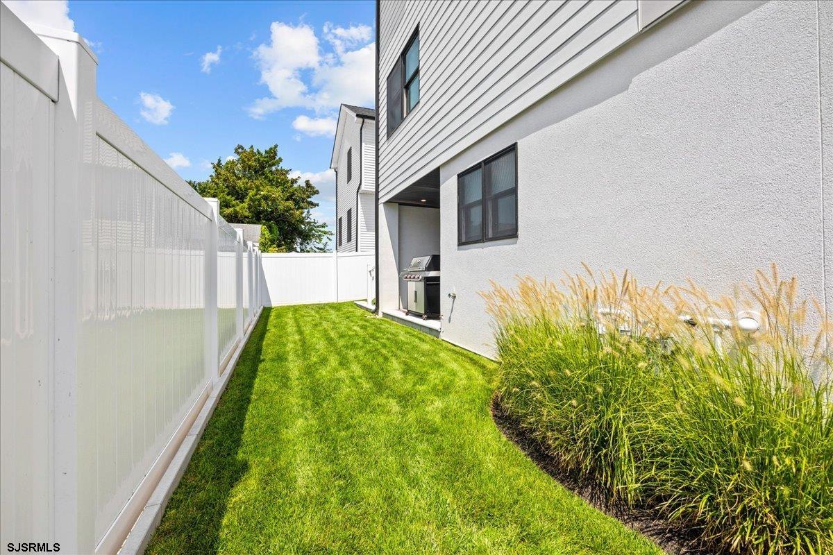 Margate, New Jersey 08402, United States, 6 Bedrooms Bedrooms, ,5 BathroomsBathrooms,Residential,Active,194964