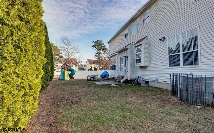 Egg Harbor Township, New Jersey 08234, United States, 4 Bedrooms Bedrooms, ,3 BathroomsBathrooms,Residential,Pending,125731