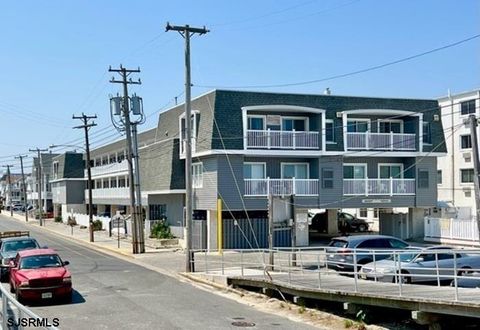 Photo of 853-71 Plymouth Pl #7, Ocean City, NJ 08226 (MLS # 609164)