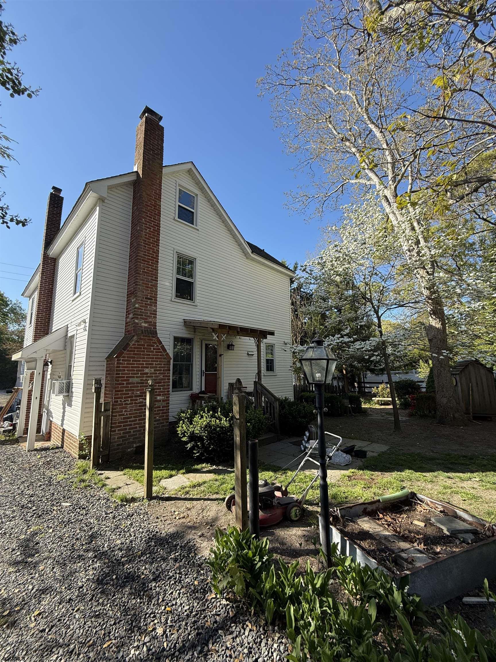 313 S New York Road