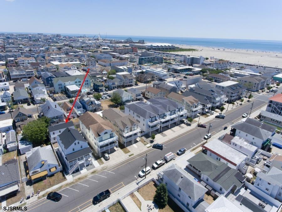 215 E Leaming 5