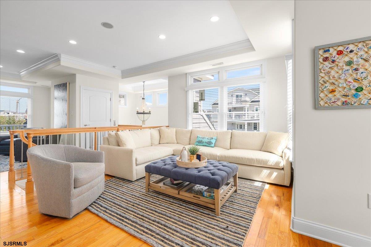 Longport, New Jersey 08403, United States, 5 Bedrooms Bedrooms, ,5 BathroomsBathrooms,Residential,Active,11426