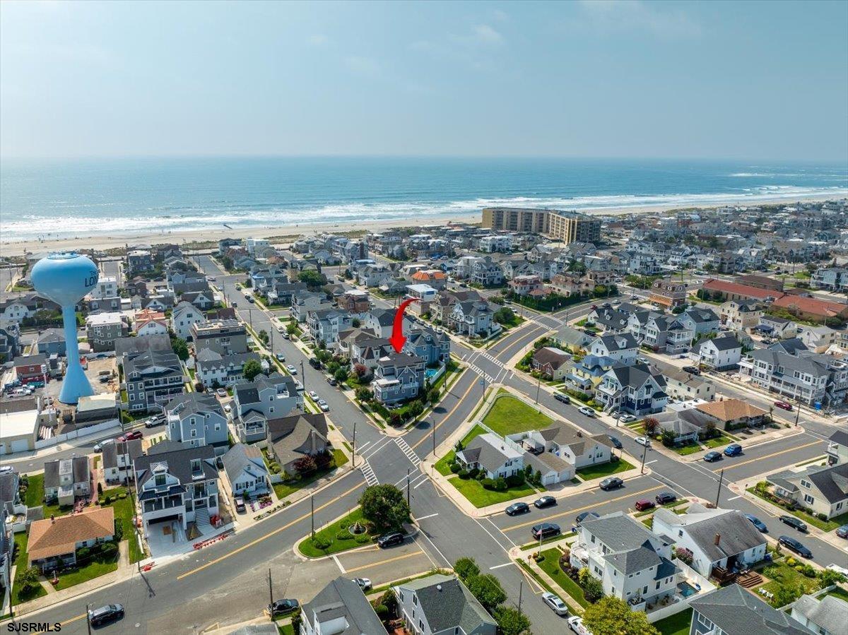 Longport, New Jersey 08403, United States, 5 Bedrooms Bedrooms, ,5 BathroomsBathrooms,Residential,Active,11426