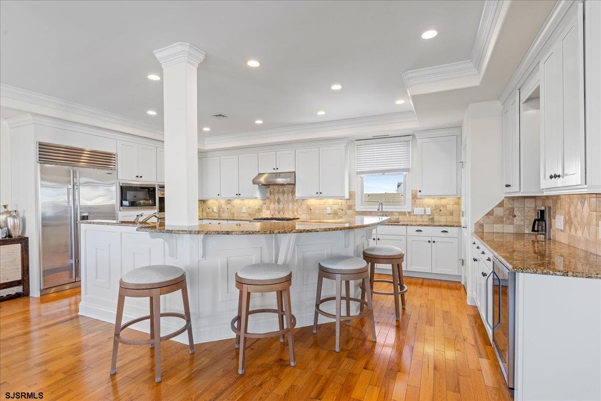 Longport, New Jersey 08403, United States, 5 Bedrooms Bedrooms, ,5 BathroomsBathrooms,Residential,Active,11426