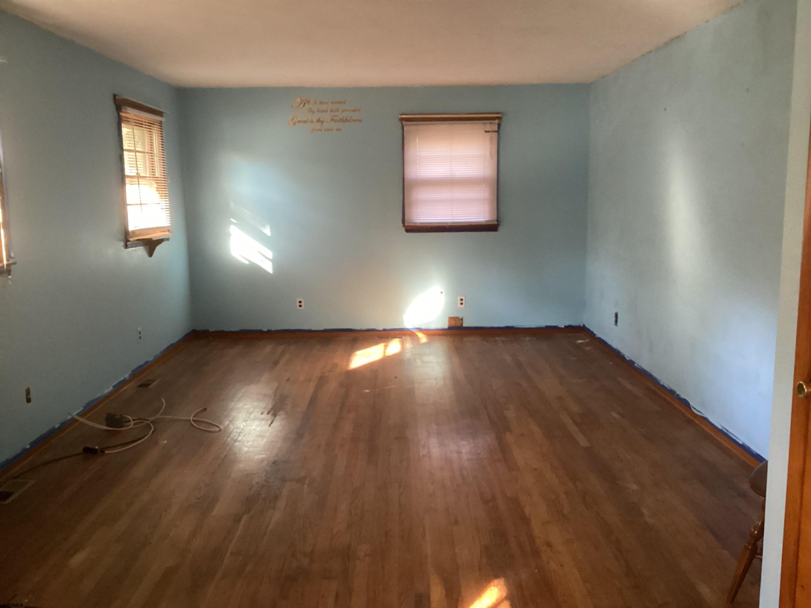 406 S Pitney Rd Road