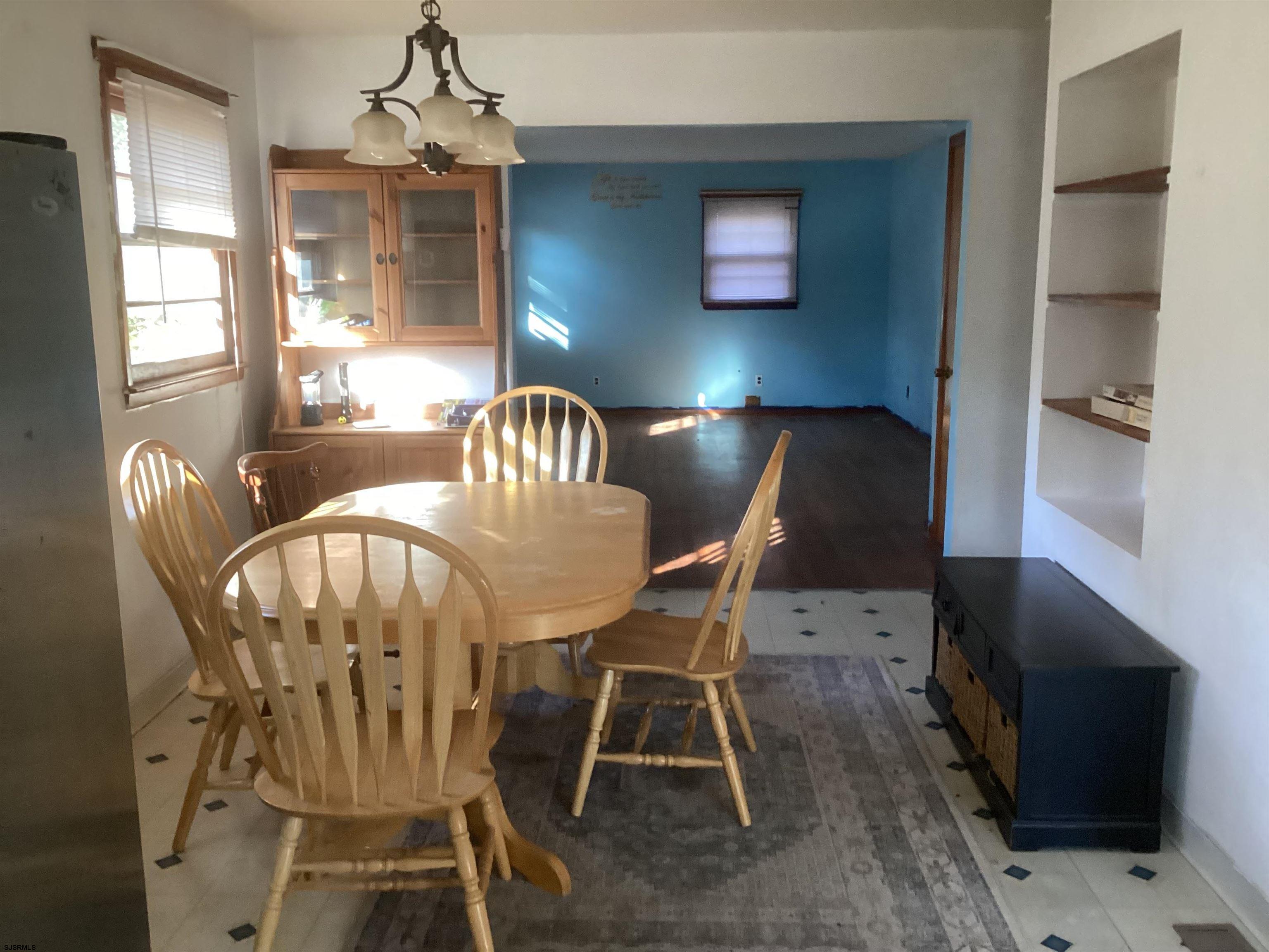 406 S Pitney Rd Road