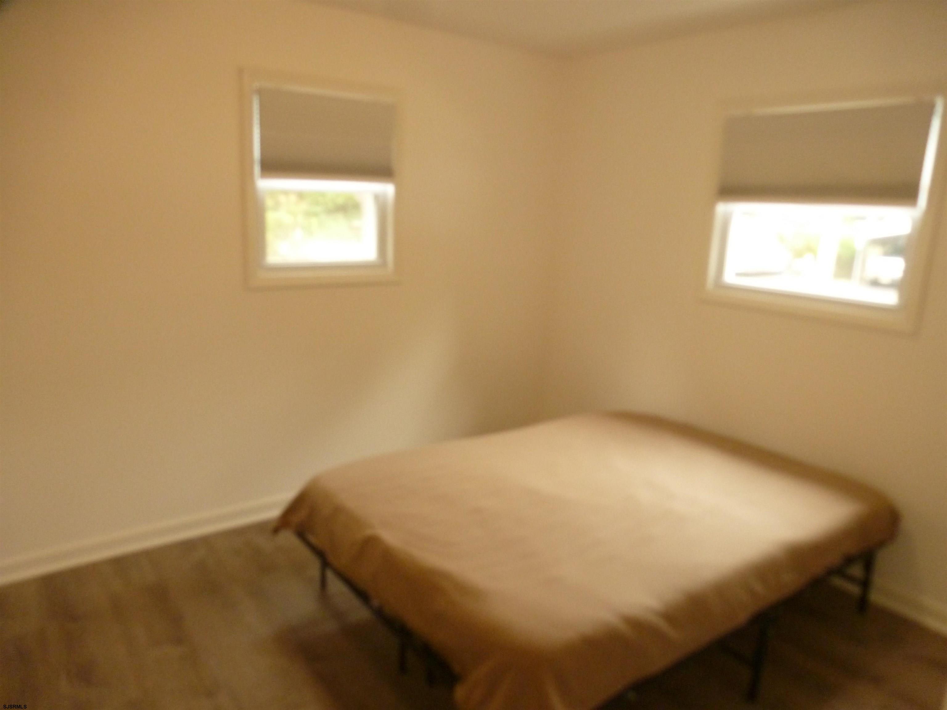 Mays Landing, New Jersey 08330, United States, 3 Bedrooms Bedrooms, ,1 BathroomBathrooms,Residential,Pending,40300