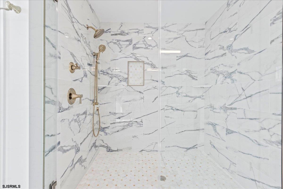 Margate, New Jersey 08402, United States, 5 Bedrooms Bedrooms, ,6 BathroomsBathrooms,Residential,Active,13247