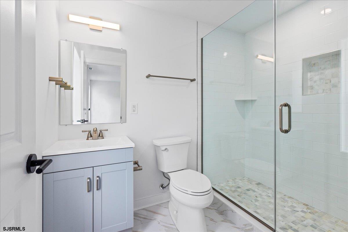 Margate, New Jersey 08402, United States, 5 Bedrooms Bedrooms, ,6 BathroomsBathrooms,Residential,Active,13247