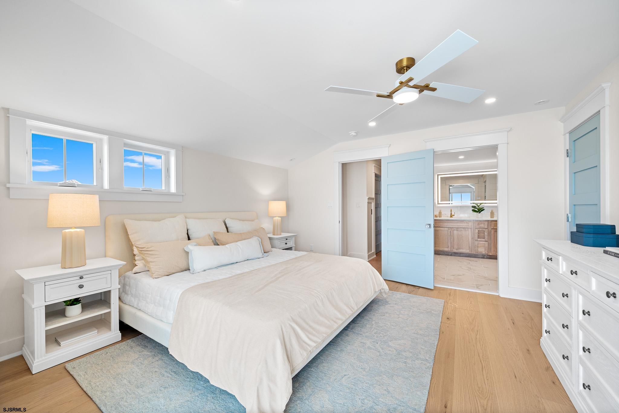 Ocean City, New Jersey 08226, United States, 6 Bedrooms Bedrooms, ,7 BathroomsBathrooms,Residential,Active,236516